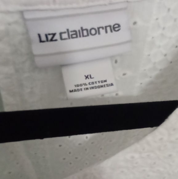 Liz Claiborne Top - Picture 3 of 5